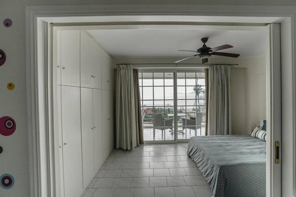 Sea View Apartment "Elise" Loutráki Extérieur photo